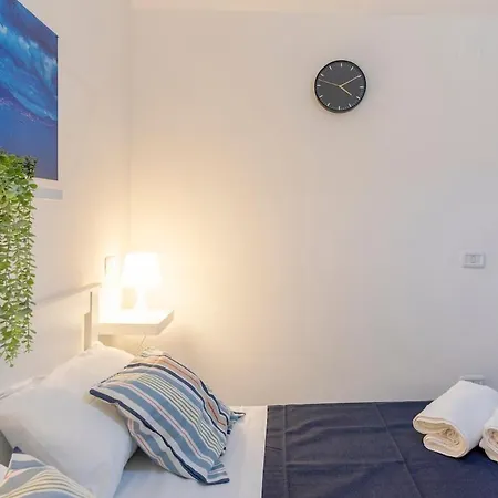 Apartamento Bobbò House V Il Giardino A Santa Chiara Nápoles